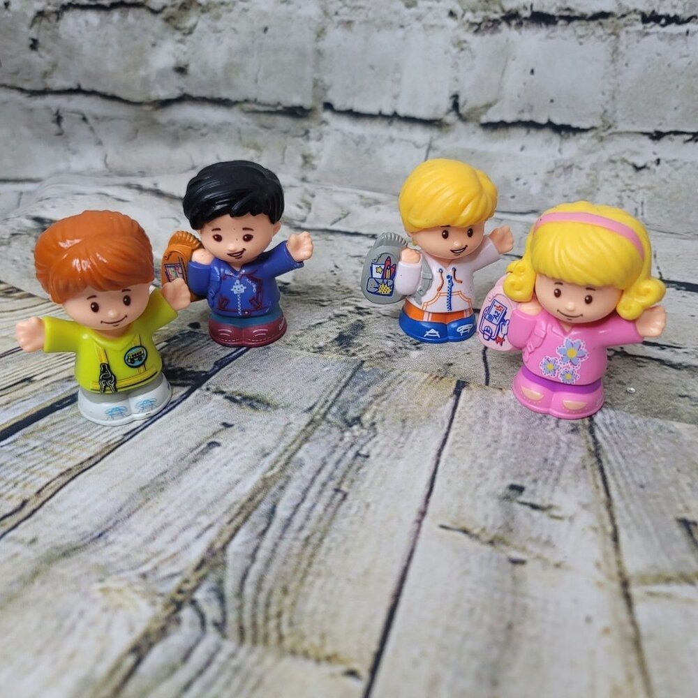4 Fisher Price Little People Emma with Backpack and Three More Appx 2.5" Tall
